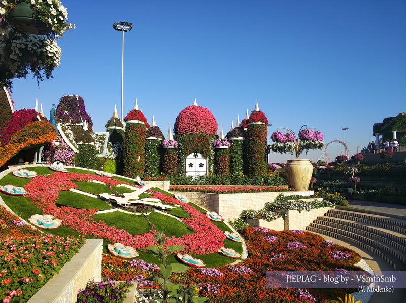 Сад цветов Miracle Garden в Дубае, Отдых в Дубае, цены в Дубае, Арабские Эмираты, 2019, туры в Дубай, продукты в Дубае, достопримечательности в Дубае, что можно посмотреть за 1 день, общественный транспорт, блог о путешествиях, самостоятельные путешествия, jepiag, J!EPIAG blog, Valeriia Modenko, Valery, Валерия Моденко, 