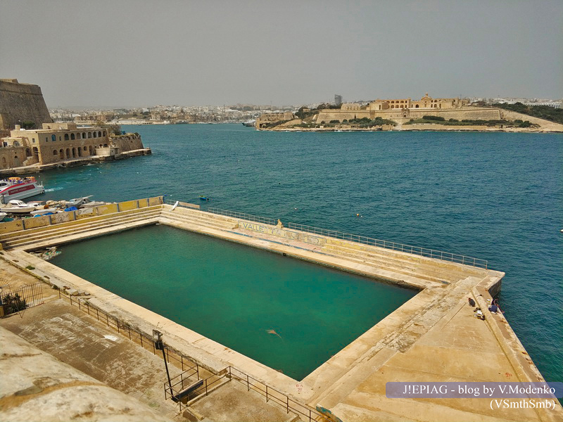 Valletta United Waterpolo Pitch, Бассейн для водного поло на Мальте, Улицы Мальты, город Валлетта, красивые фотографии, отдых на Мальте, блог о путешествиях, jepiag, J!EPIAG